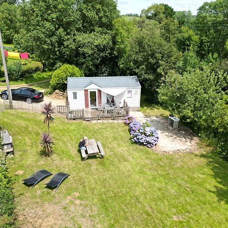 Mobil-Home A La Campagne Le Faou Exterior photo