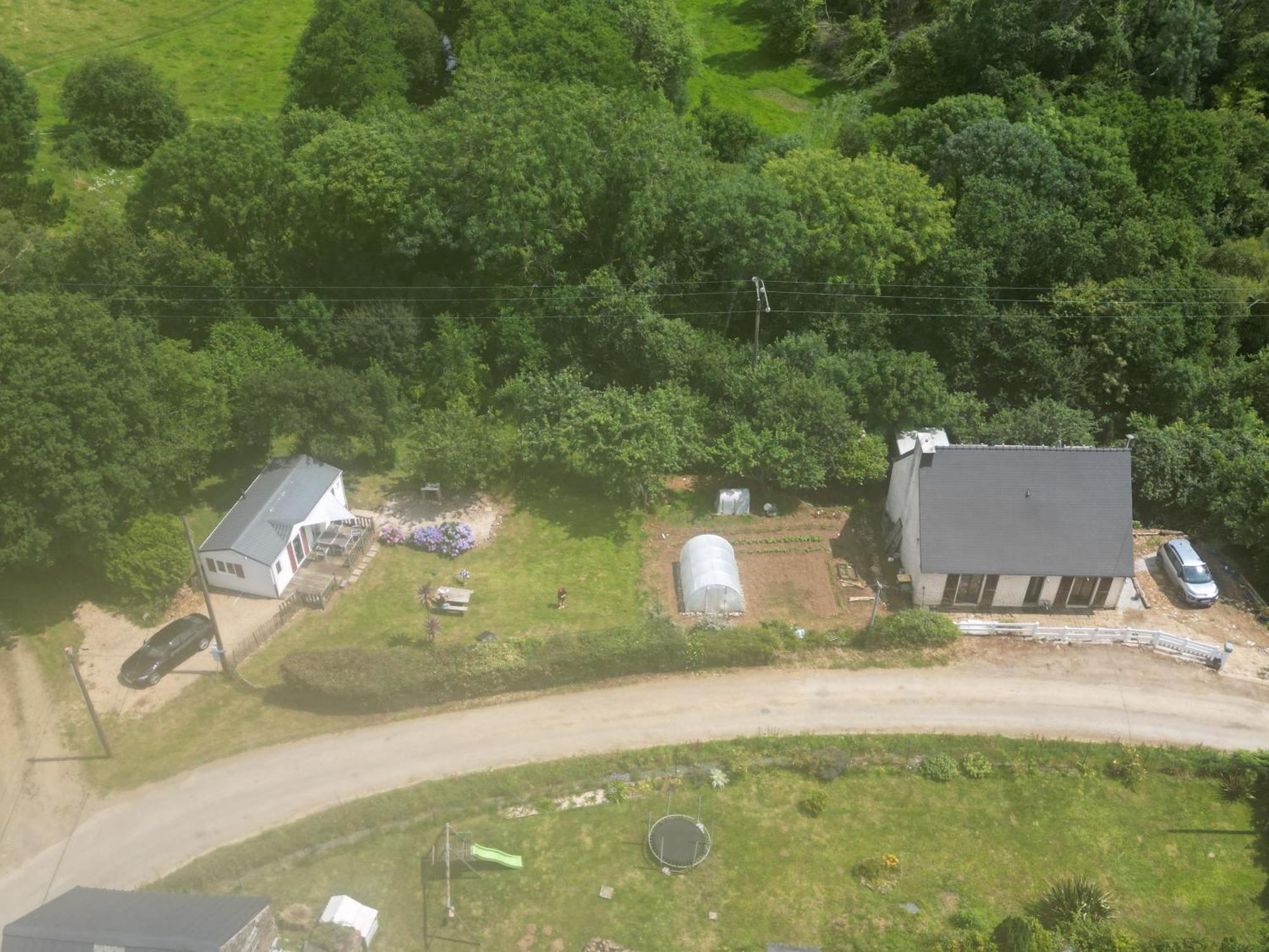 Mobil-Home A La Campagne Le Faou Exterior photo